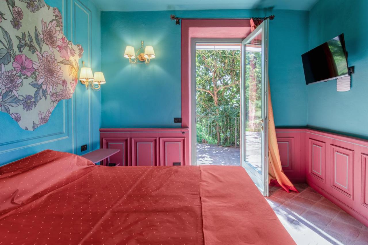 Segnavento -Rooms And Suites- Manta Exteriér fotografie